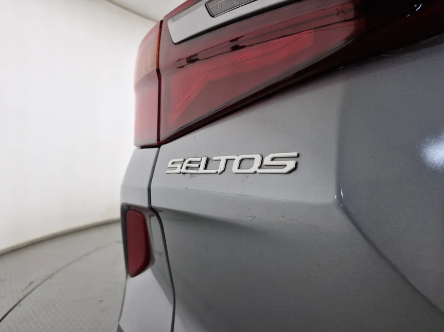 2023 Kia Seltos LX 