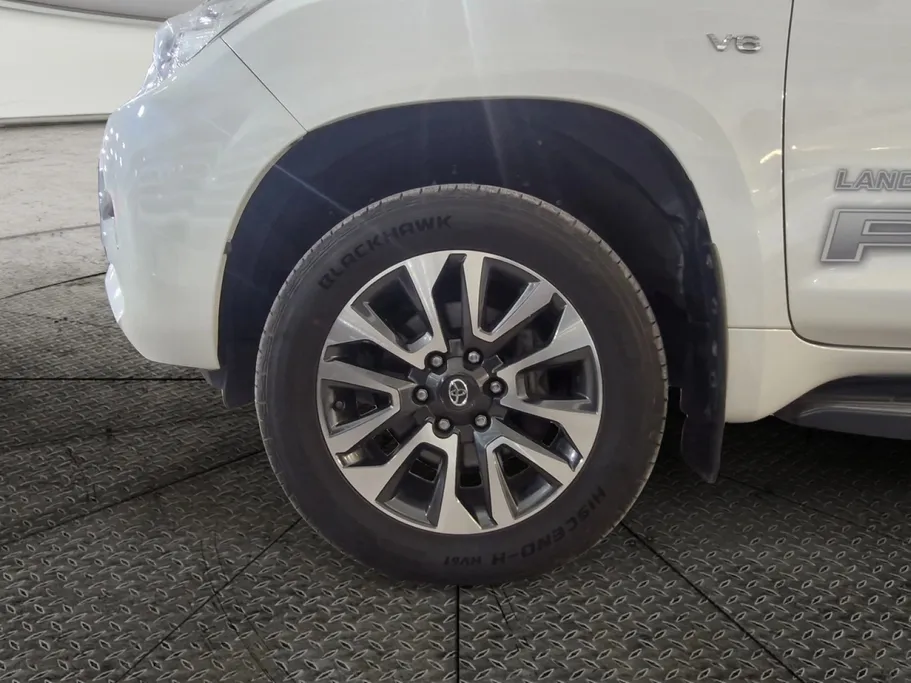 2022 Toyota Prado TXL 