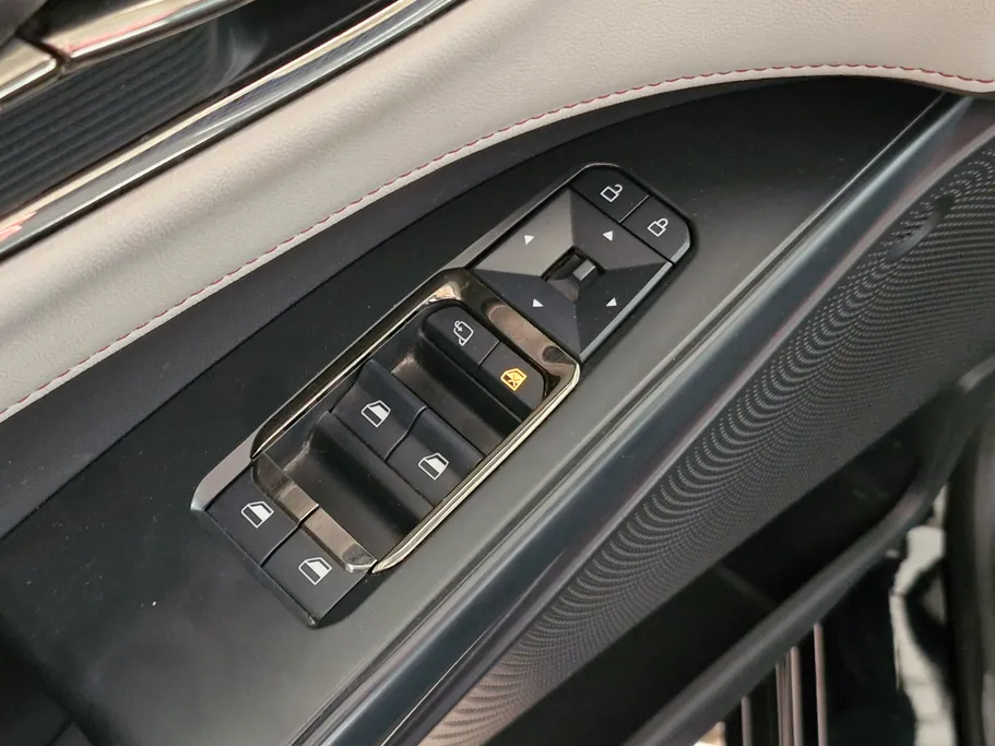 2024 Ford Taurus Trend 