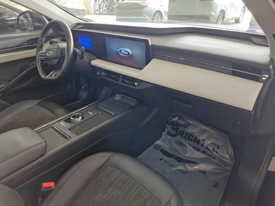 2024 Ford Taurus Trend 