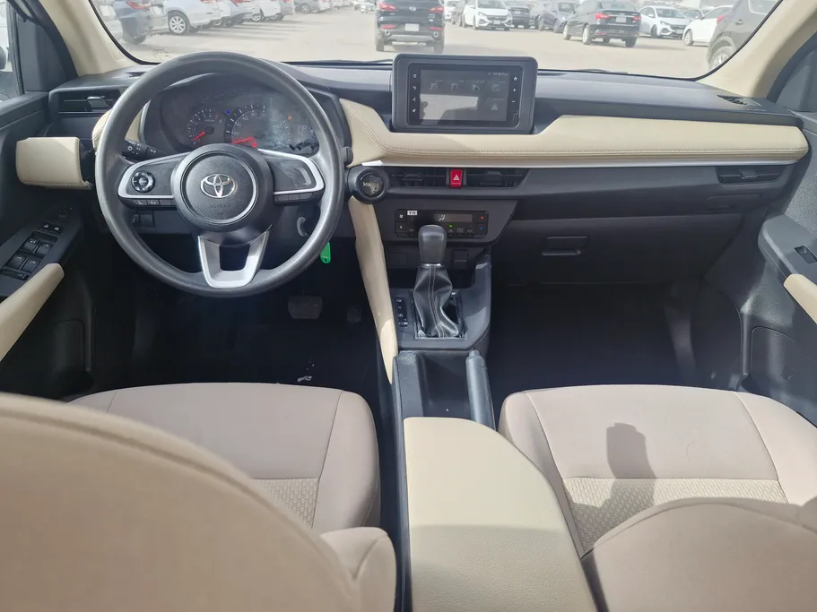 2023 تويوتا Yaris  Y 