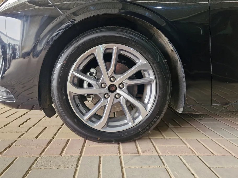 2024 Ford Taurus Trend 