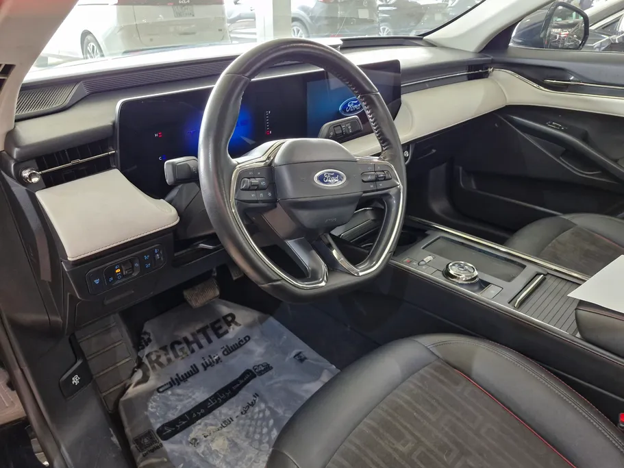 2024 Ford Taurus Trend 