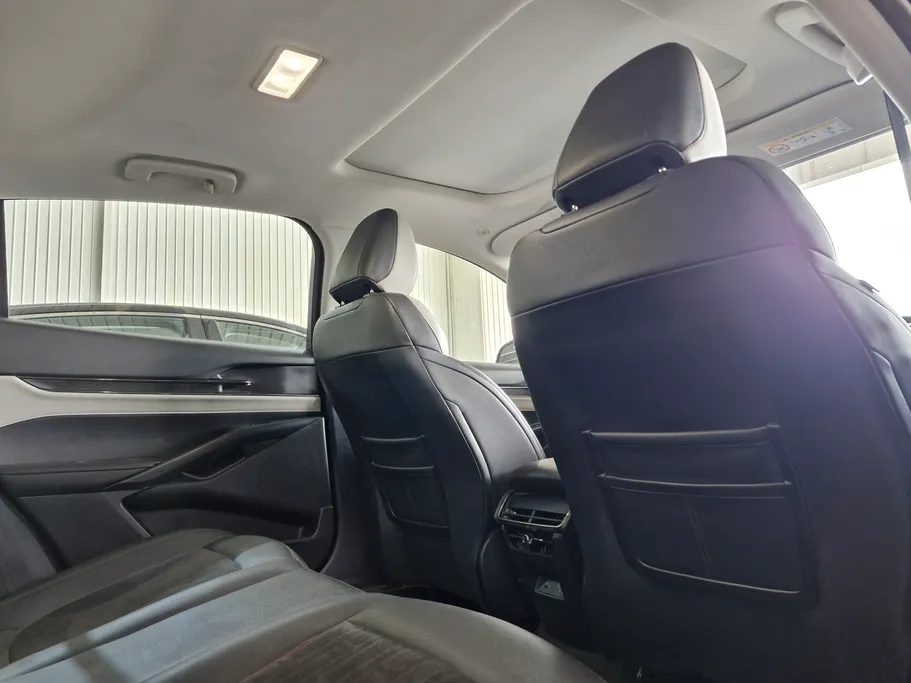 2024 Ford Taurus Trend 