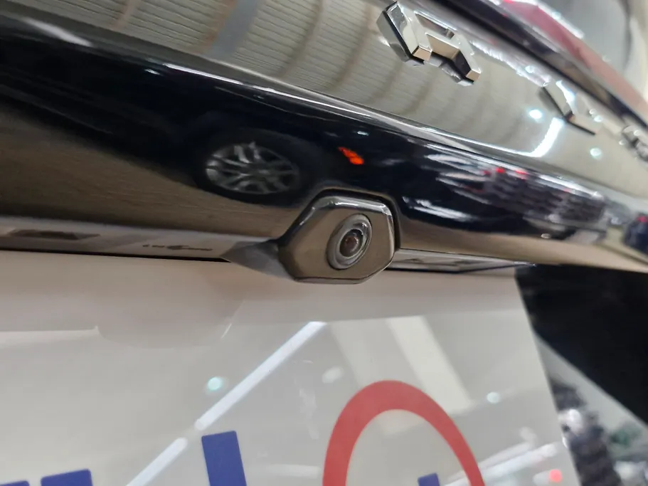 2024 Ford Taurus Trend 