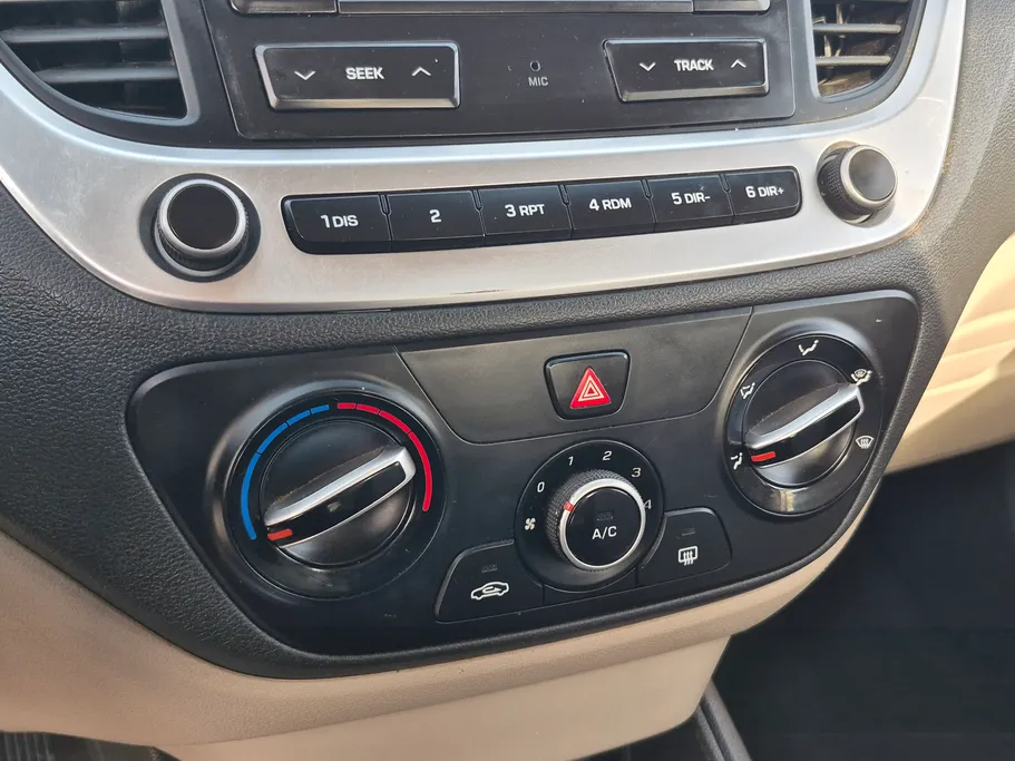 2021 Hyundai Accent Smart 