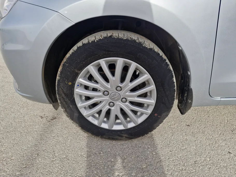 2024 Suzuki Dzire GLX 