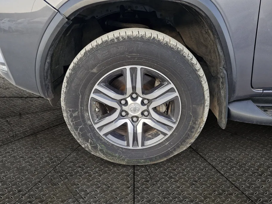 2021 Toyota Fortuner GX 