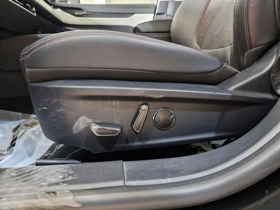 2024 Ford Taurus Trend 