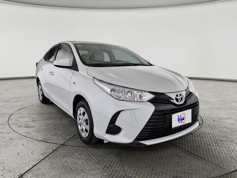 2021 Toyota Yaris  Y 