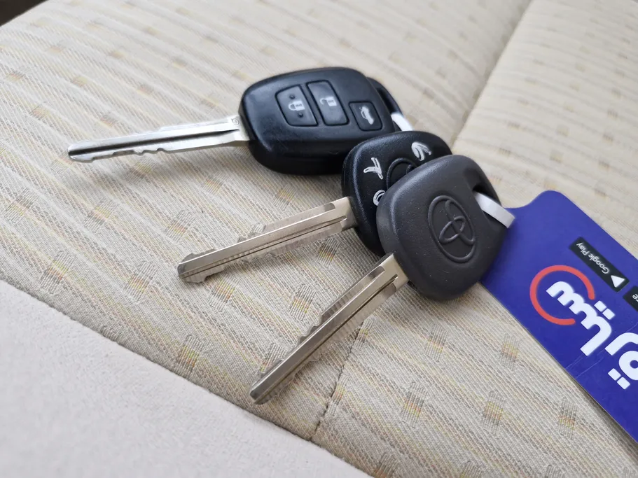 2021 Toyota Yaris  Y 