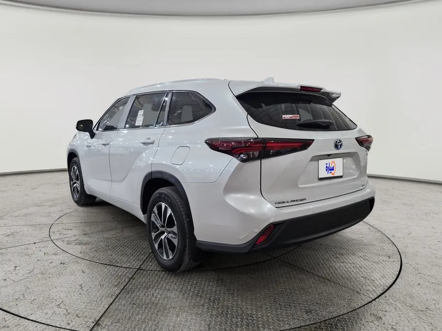 تويوتا هايلاندر GLE 2024 