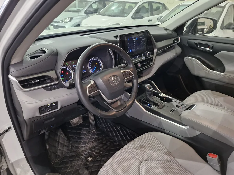 تويوتا هايلاندر GLE 2024 