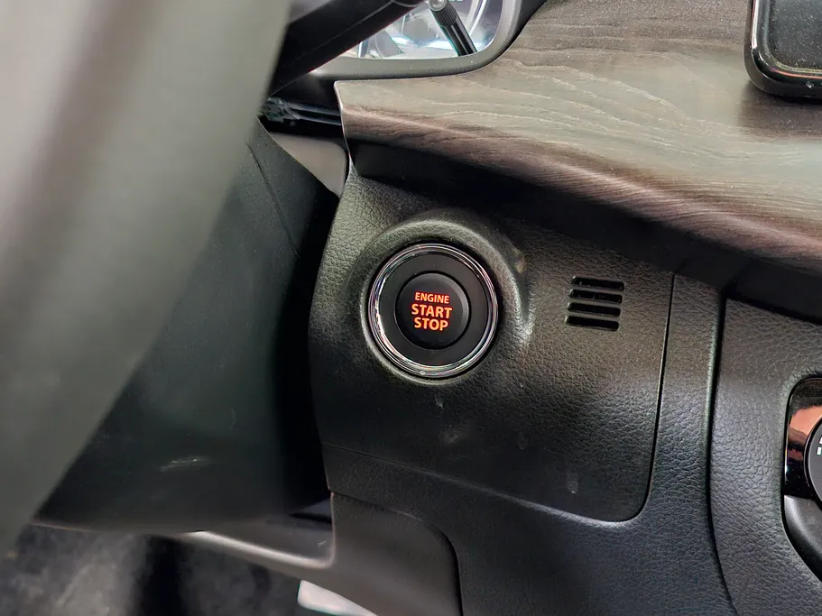 سوزوكي ارتيجا GLX 2025 