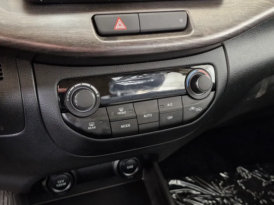 سوزوكي ارتيجا GLX 2025 