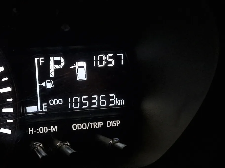 2023 Toyota Yaris  Y 