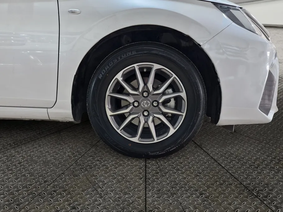 2023 Toyota Yaris  Y 