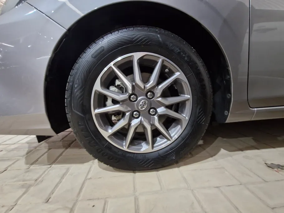 تويوتا يارس Y 2023 