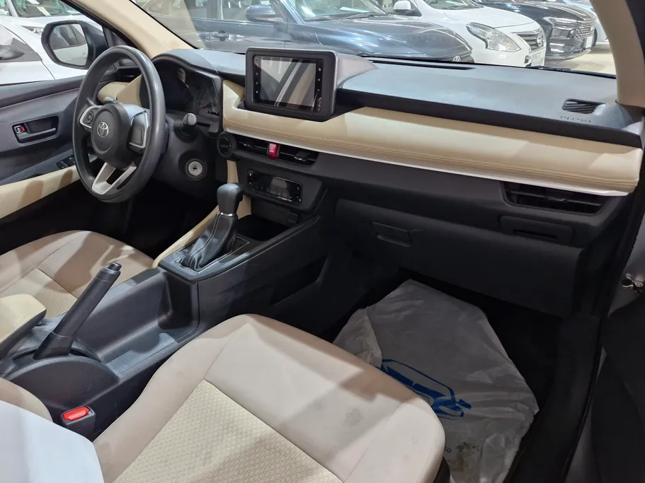 تويوتا يارس Y 2023 