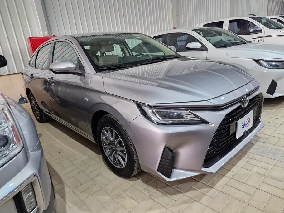 تويوتا يارس Y 2023 