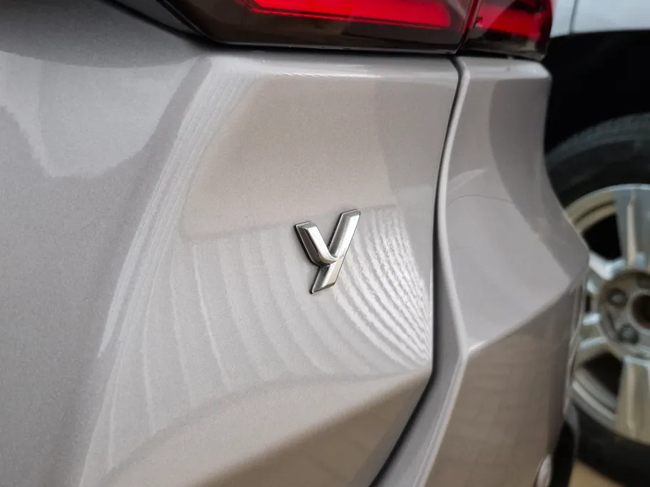 تويوتا يارس Y 2023 