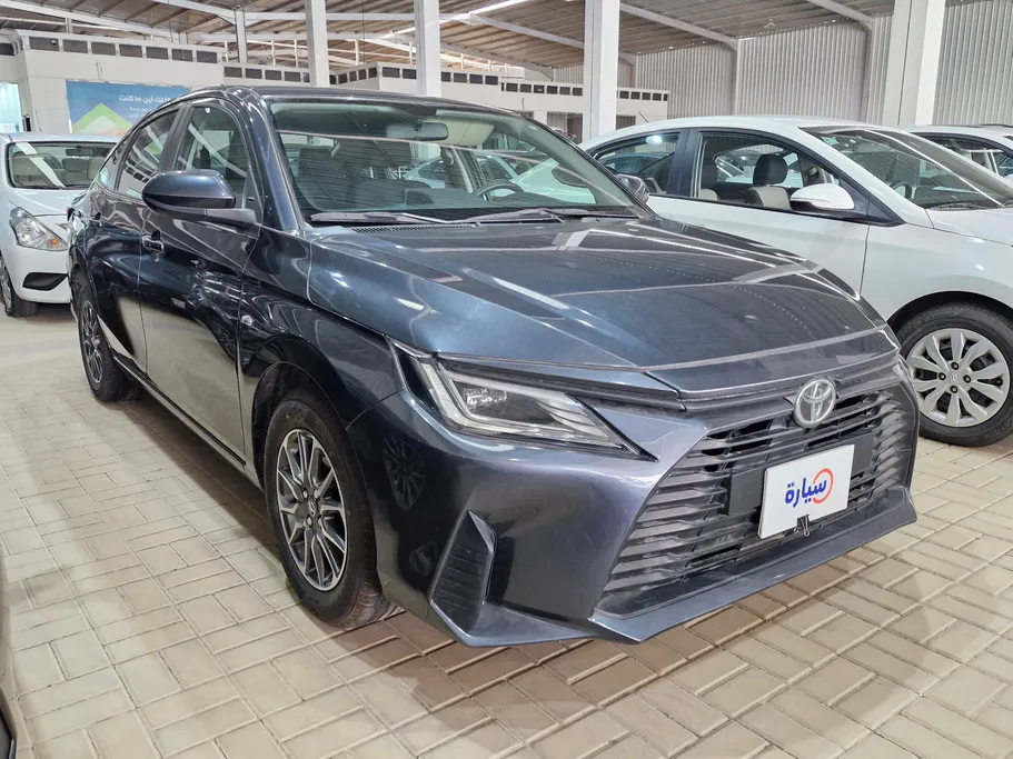 2024 Toyota Yaris  Y 