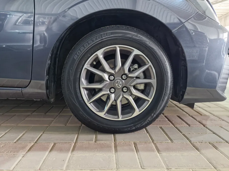 2023 Toyota Yaris  Y 