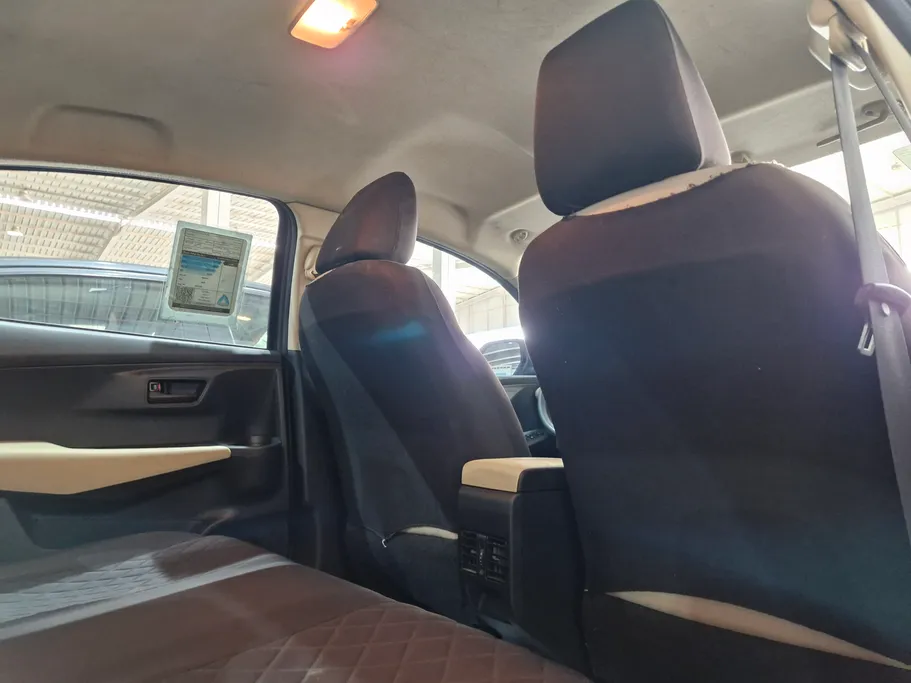 2023 Toyota Yaris  Y 