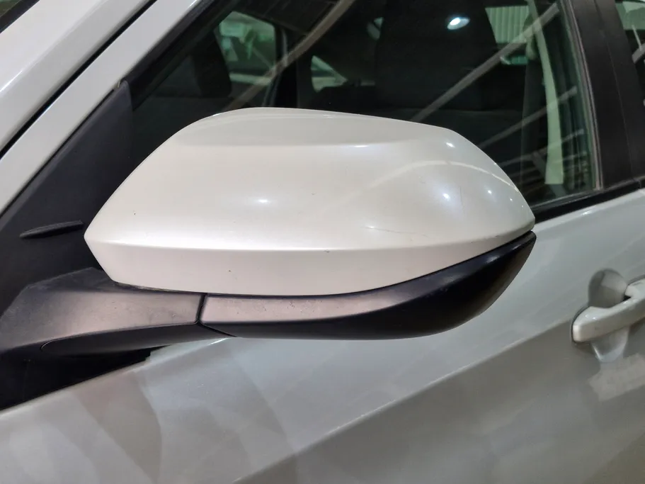 2023 Toyota Yaris  Y 