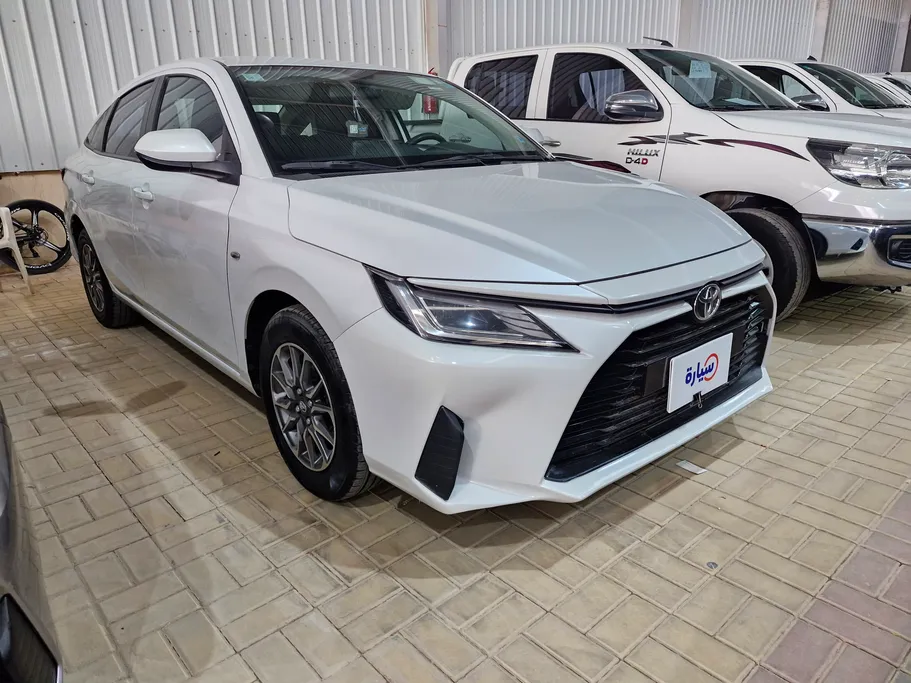 تويوتا يارس Y 2023 