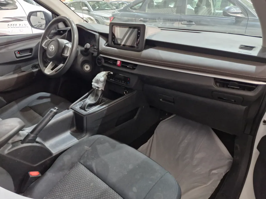 تويوتا يارس Y 2023 