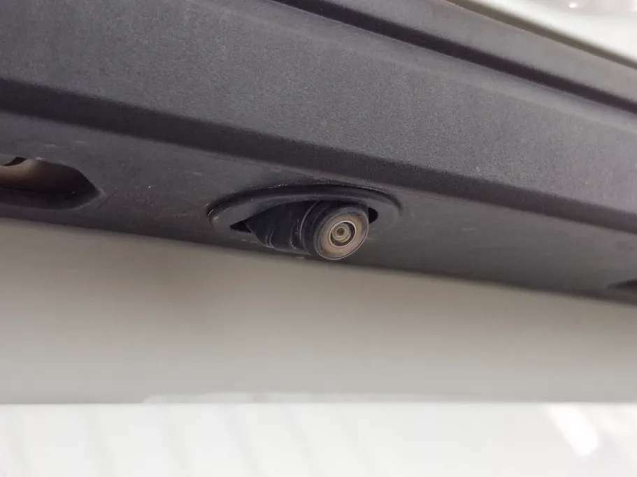 تويوتا يارس Y 2023 