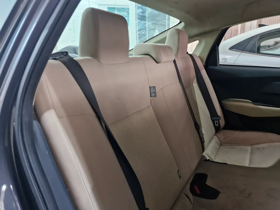 2023 Toyota Yaris  Y 