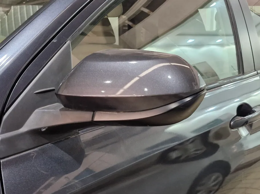 2023 Toyota Yaris  Y 