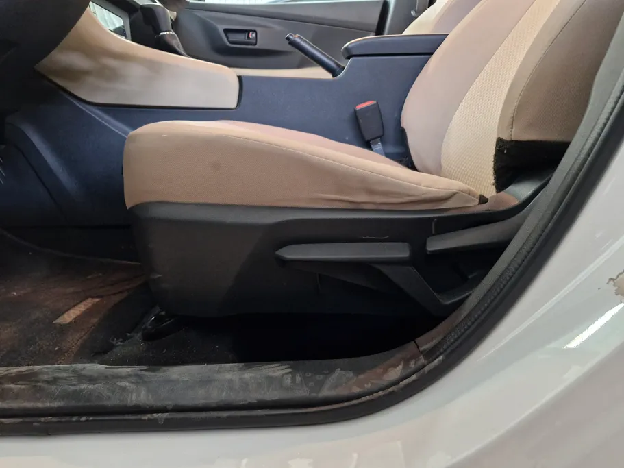 تويوتا يارس Y 2023 