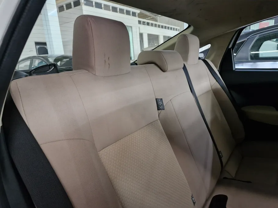 تويوتا يارس Y 2023 