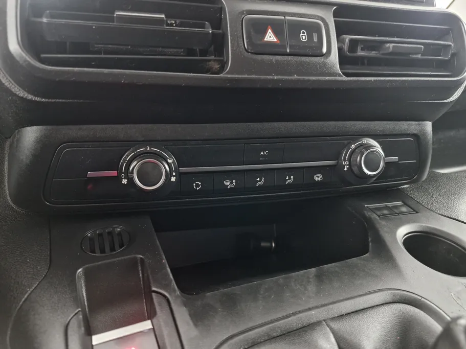 بيجو بارتنر Short van 2023 