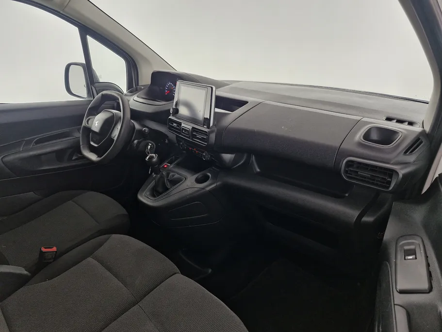 بيجو بارتنر Short van 2023 