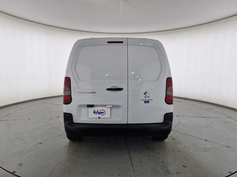 بيجو بارتنر Short van 2023 