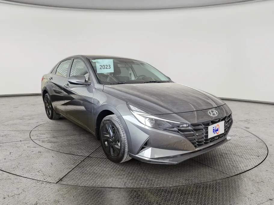 2023 Hyundai Elantra Smart 