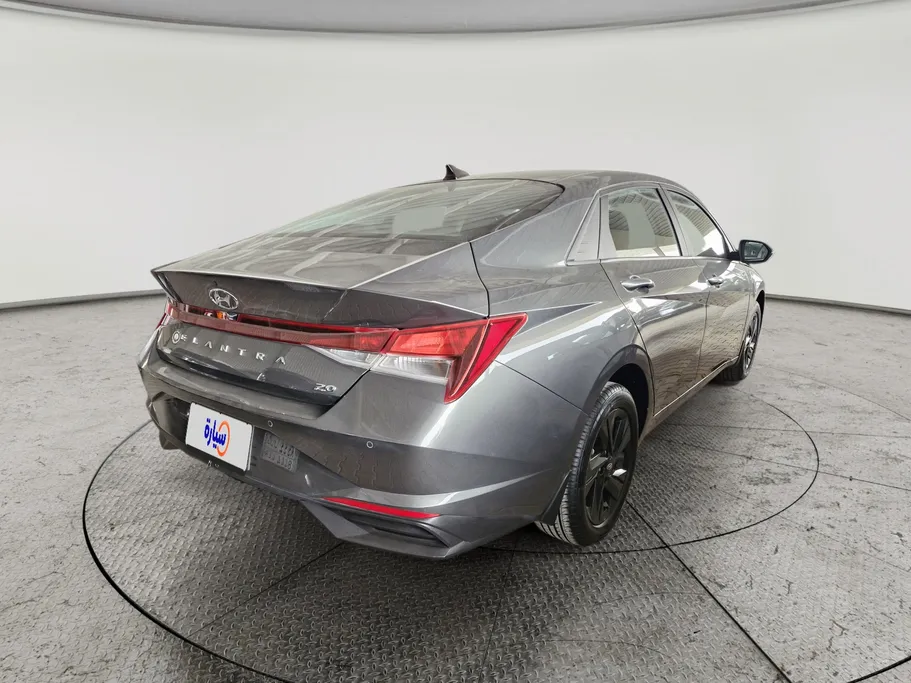 2023 Hyundai Elantra Smart 