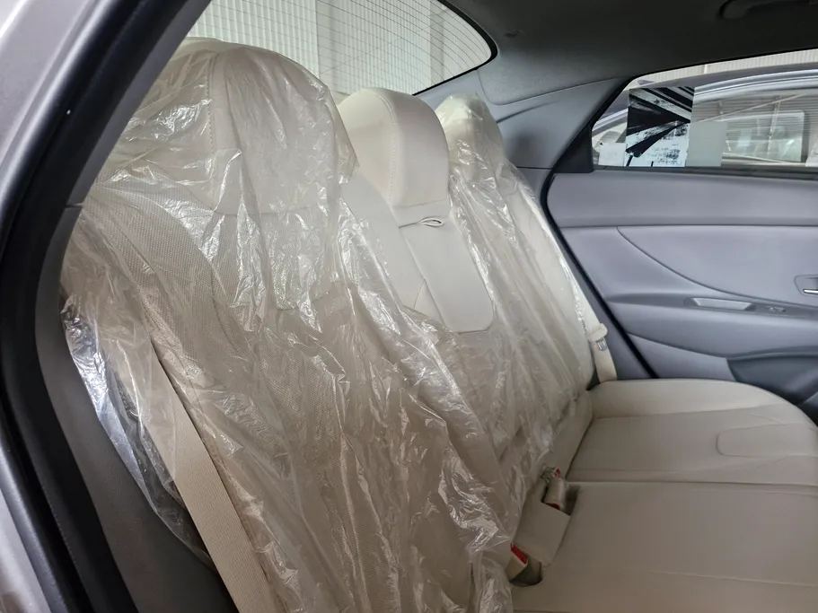 2022 Hyundai Elantra Smart 