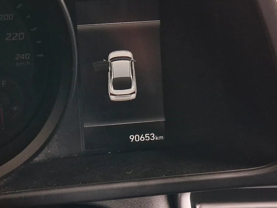 2023 Hyundai Elantra Smart 