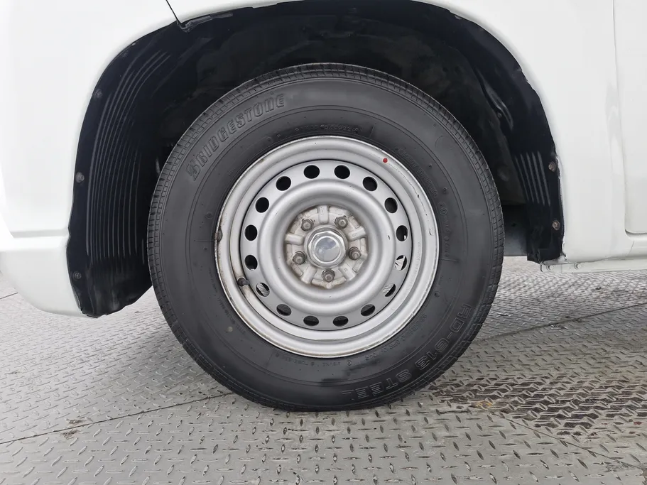 2021 Mitsubishi L200 DC 4x2 