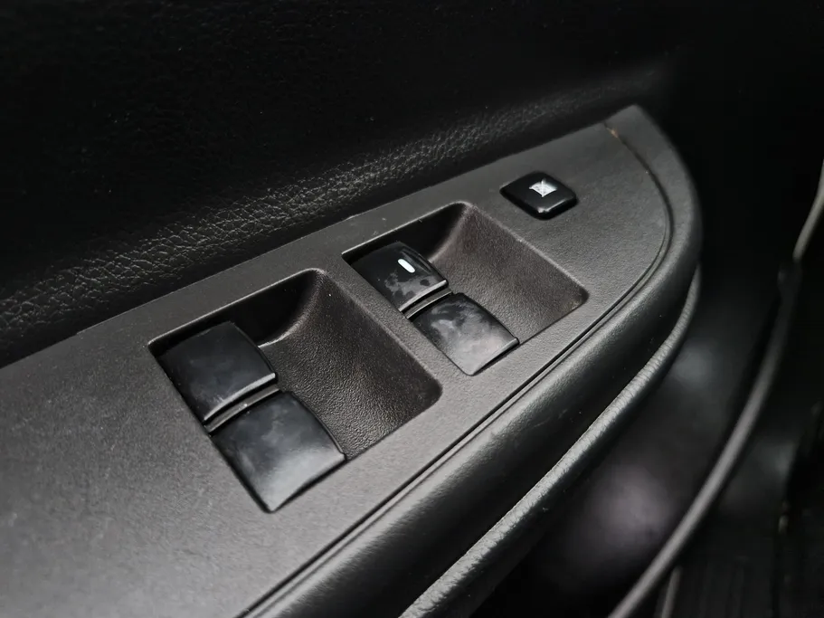 2021 Mitsubishi L200 DC 4x2 