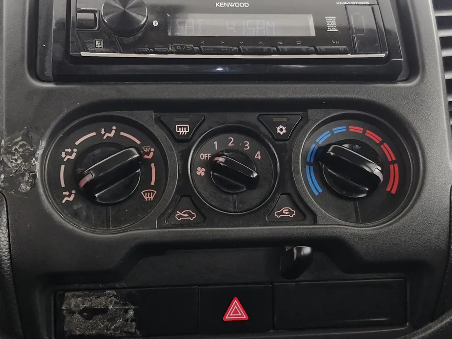 2021 Mitsubishi L200 DC 4x2 