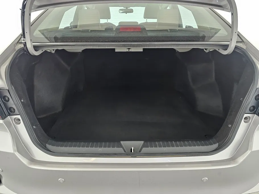 2023 Toyota Yaris  Y 