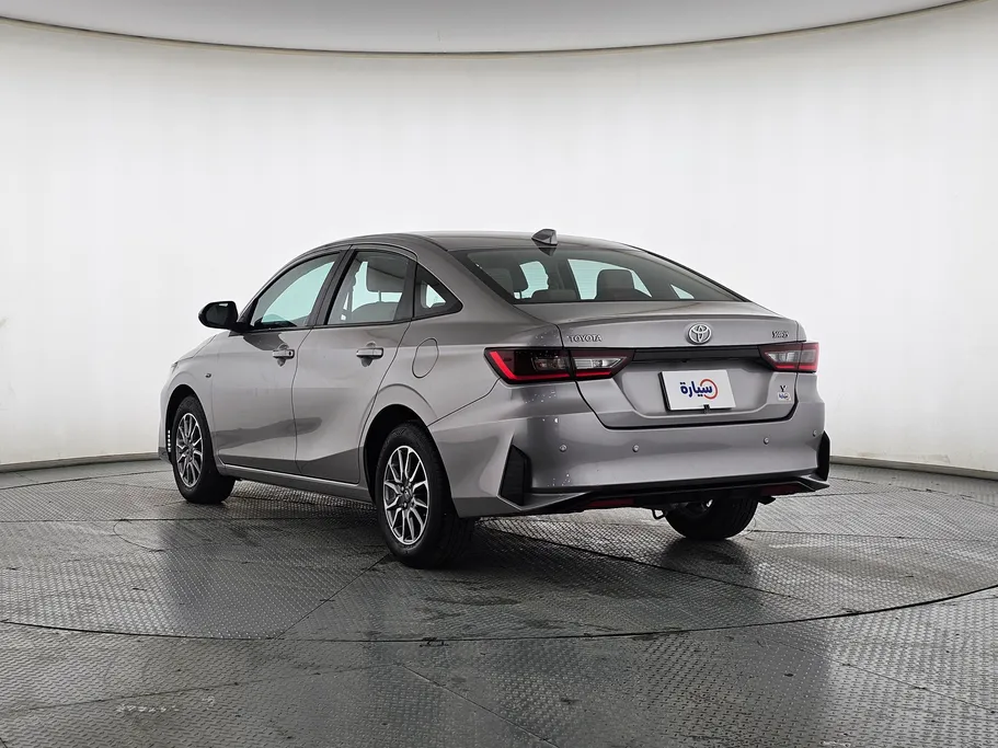 2023 Toyota Yaris  Y 