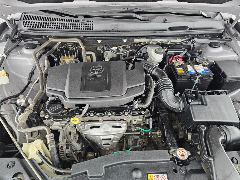 2023 Toyota Yaris  Y 