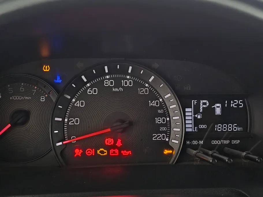 2023 Toyota Yaris  Y 